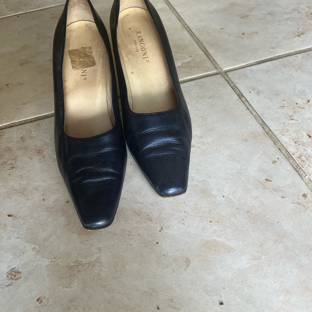 Rangoni Black Heels Classic Slip-On Design